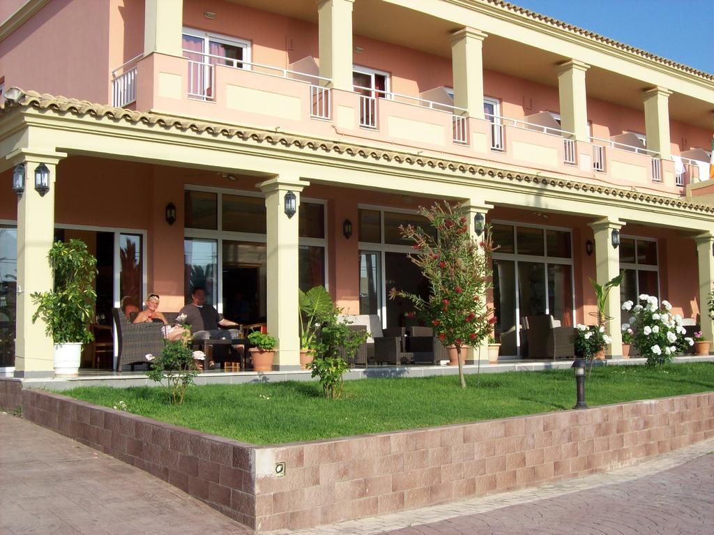 آغيوس ستيفانوس Thomas Bay Hotel المظهر الخارجي الصورة